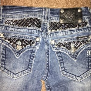 Miss Me Bermuda shorts